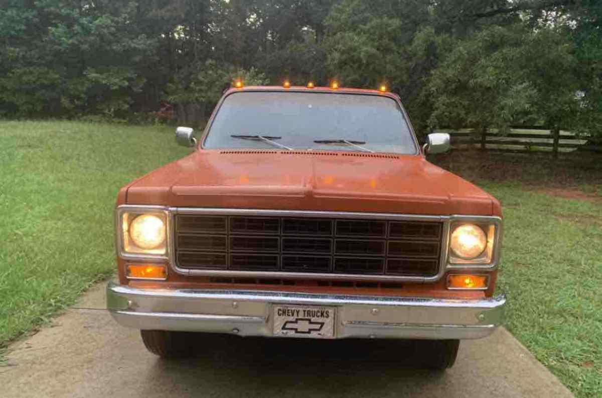 1979 Chevrolet C30/K30 - photo 2