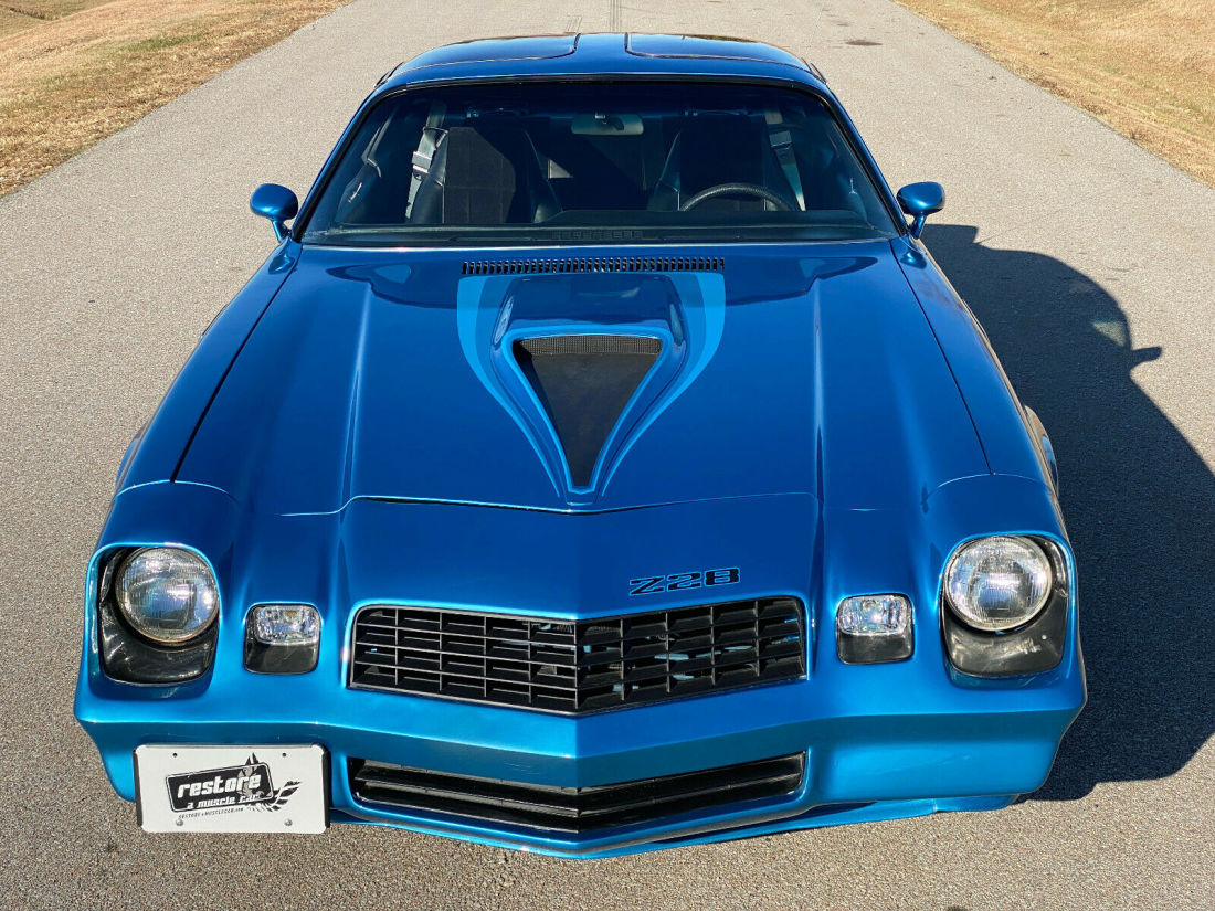 1979 Chevrolet Camaro Z28, 350ci 5.7L - 4 Speed, T-Tops, Blue - photo 3