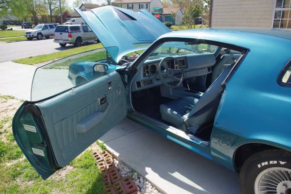 1979 Chevrolet Camaro - photo 8
