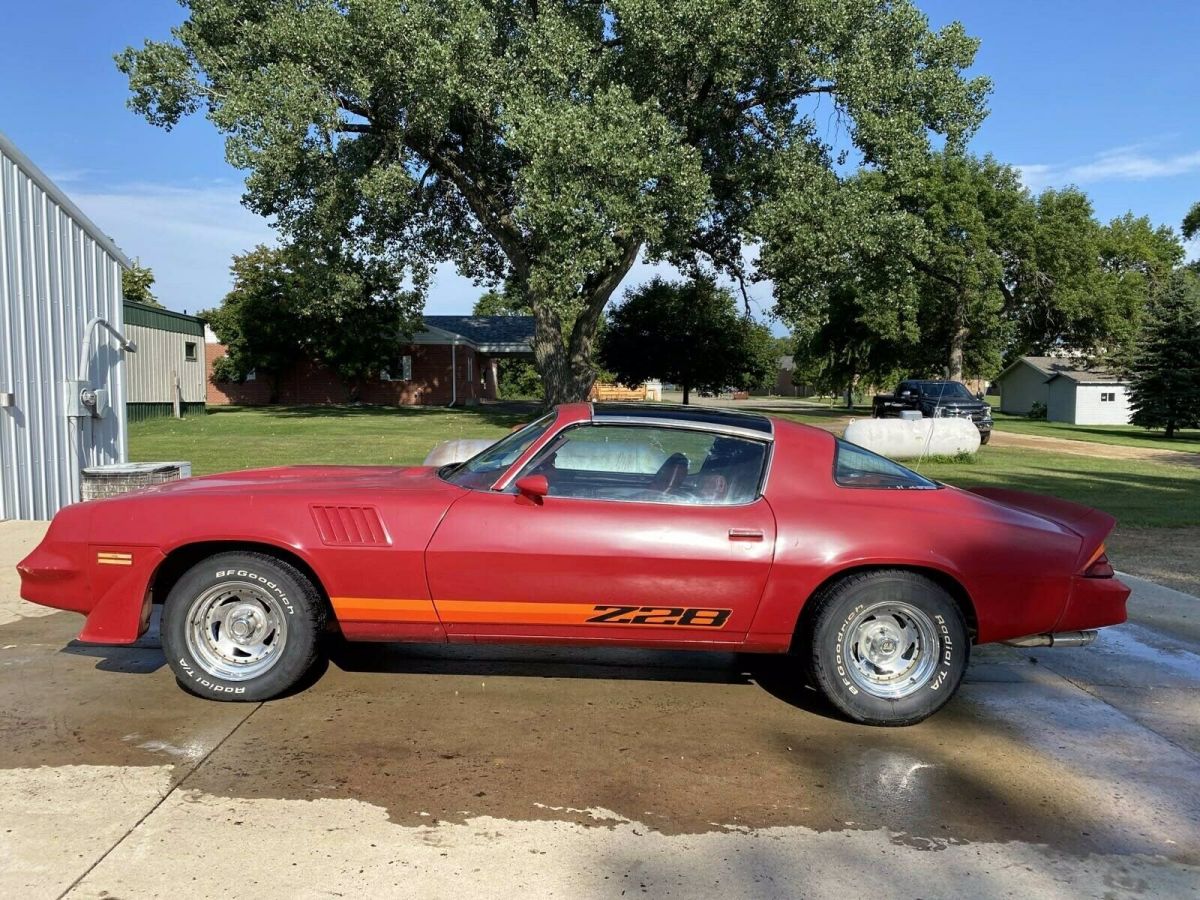 1979 Chevrolet Camaro Z28 - photo 3