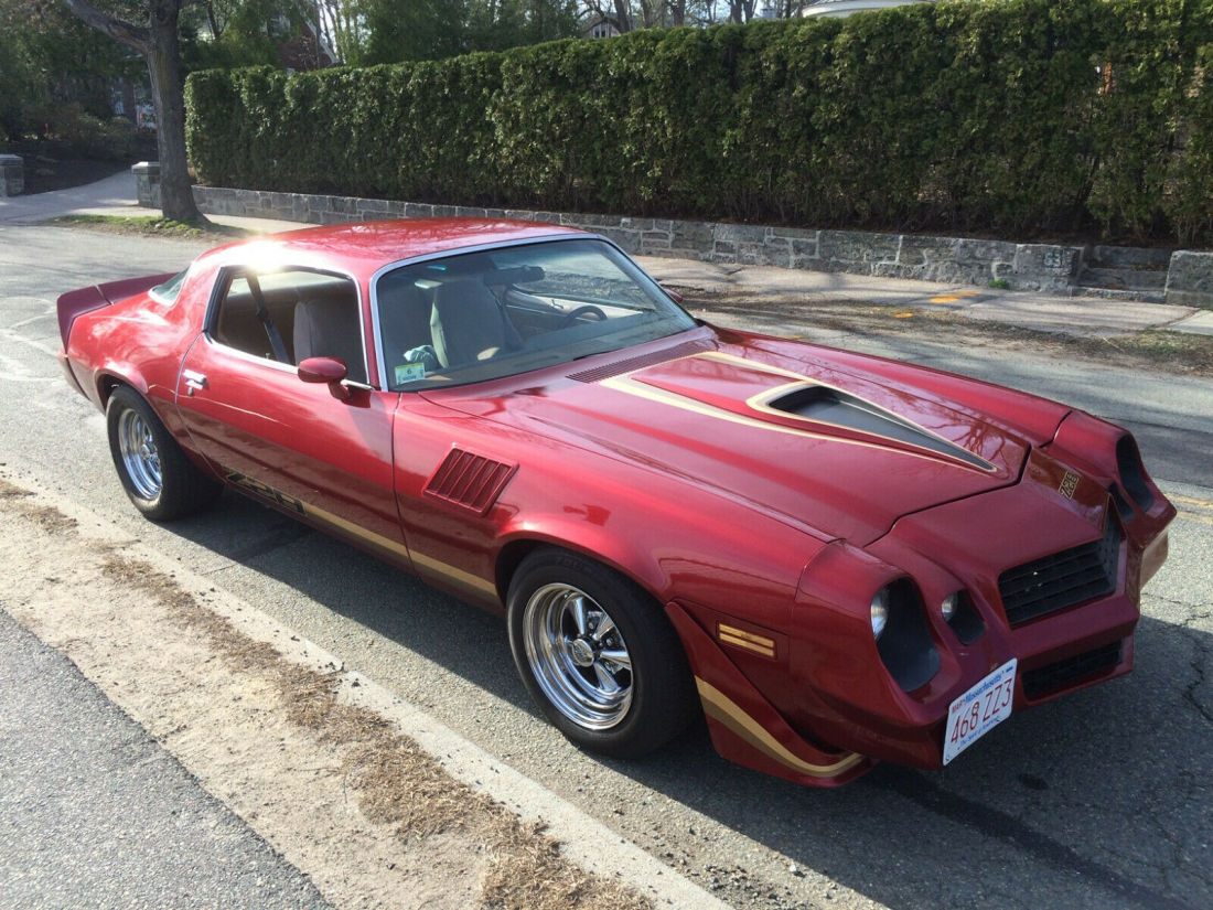 1979 Chevrolet Camaro Z28 automatic - rebuilt engine and transmission 1979 Chevrolet Camaro