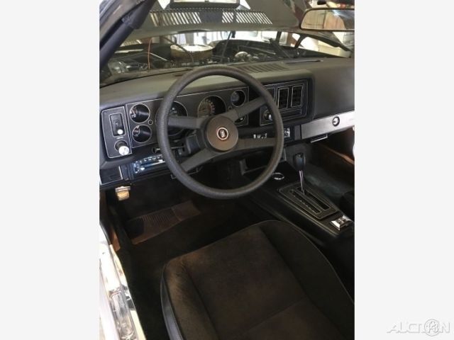 1979 Chevrolet Camaro - photo 3