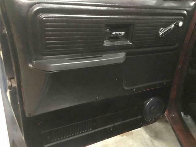 1979 Chevrolet C/K Pickup 1500 Sports Truck 4x4 - photo 12