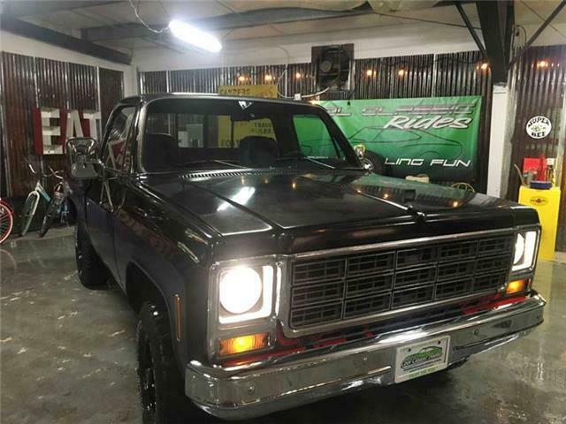 1979 Chevrolet C/K Pickup 1500 Sports Truck 4x4 - photo 3