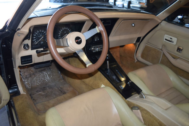 1979 Chevrolet Corvette Base Coupe 2-Door - photo 8