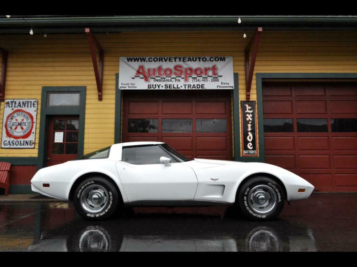 1979 Chevrolet Corvette 1979 2 Owner Loaded All Original #'s Matching Corv - photo 2