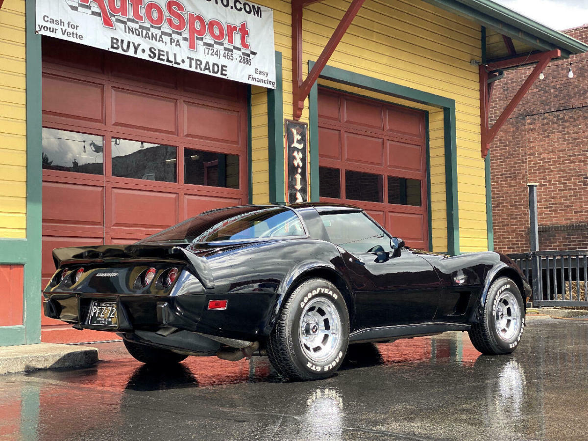 1979 Chevrolet Corvette 1979 Black/Black L82 4-Sp 2 Owners Org Docs! - photo 2
