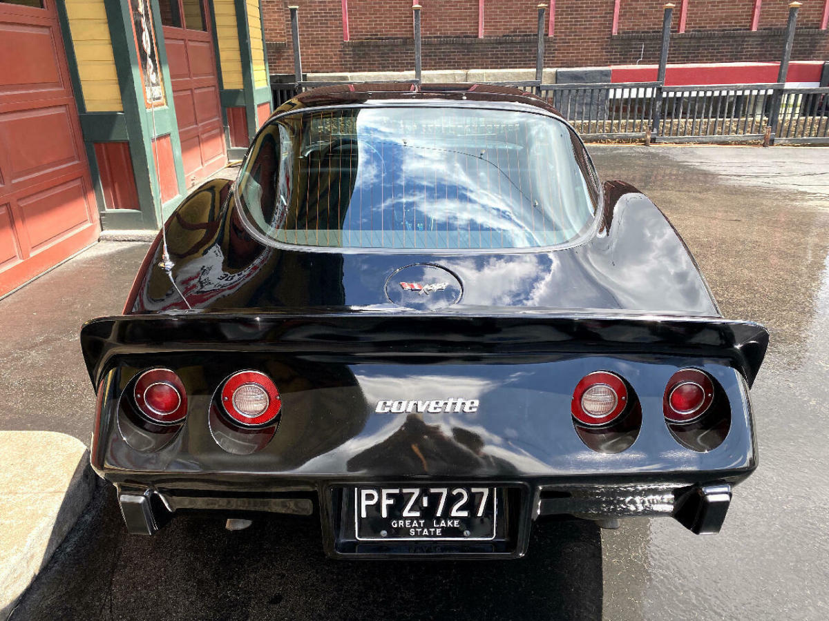 1979 Chevrolet Corvette 1979 Black/Black L82 4-Sp 2 Owners Org Docs! - photo 3