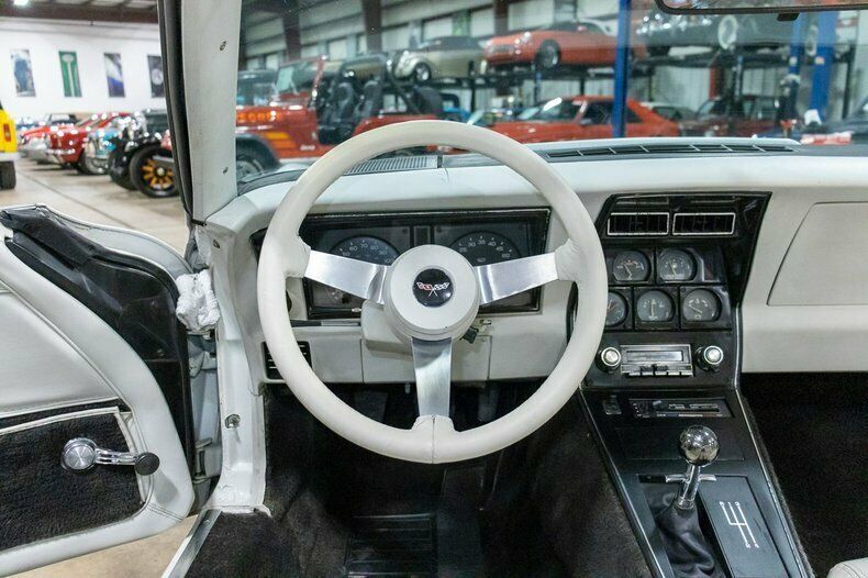 1979 Chevrolet Corvette - photo 12