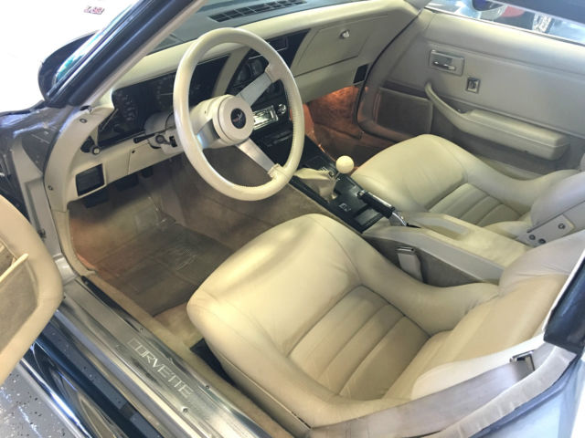 1979 Chevrolet Corvette 5 SPEED WITH AIR CONDITIONING - photo 6