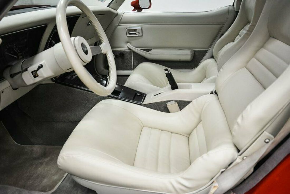 1979 Chevrolet Corvette - photo 12