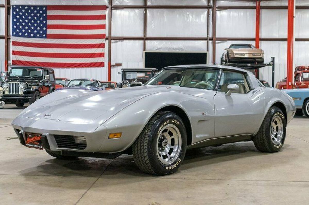 1979 Chevrolet Corvette 60333 Miles Silver Coupe L-48 350ci V8 Automatic 1979 Chevrolet Corvette