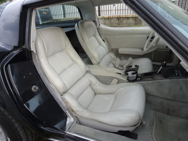 1979 Chevrolet Corvette - photo 12