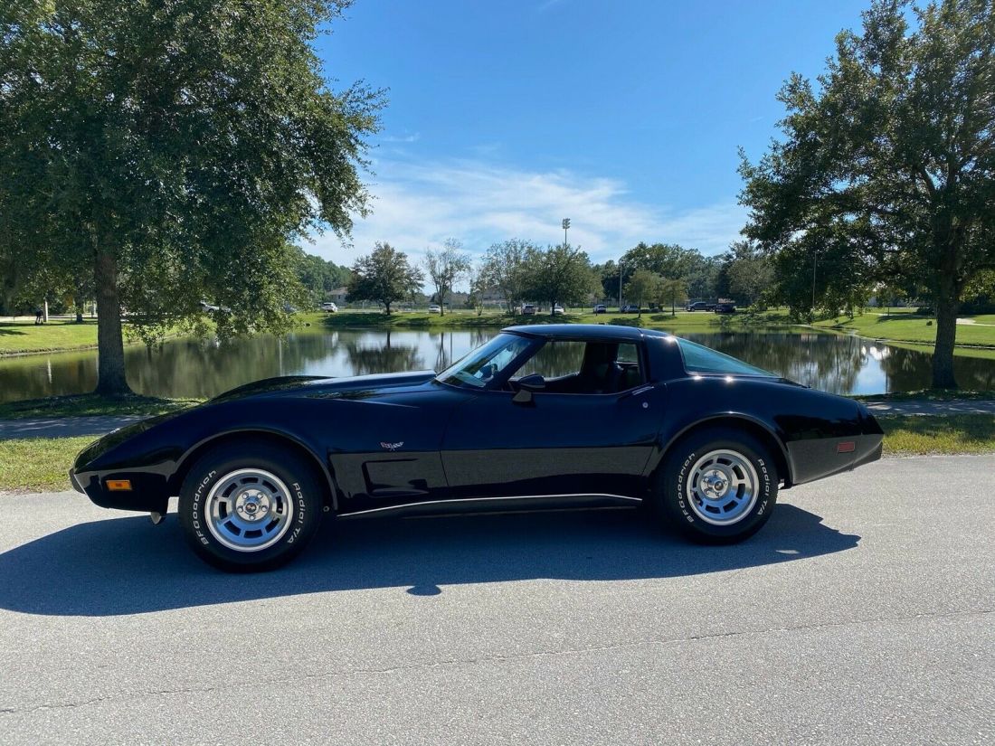 1979 Chevrolet Corvette - photo 2