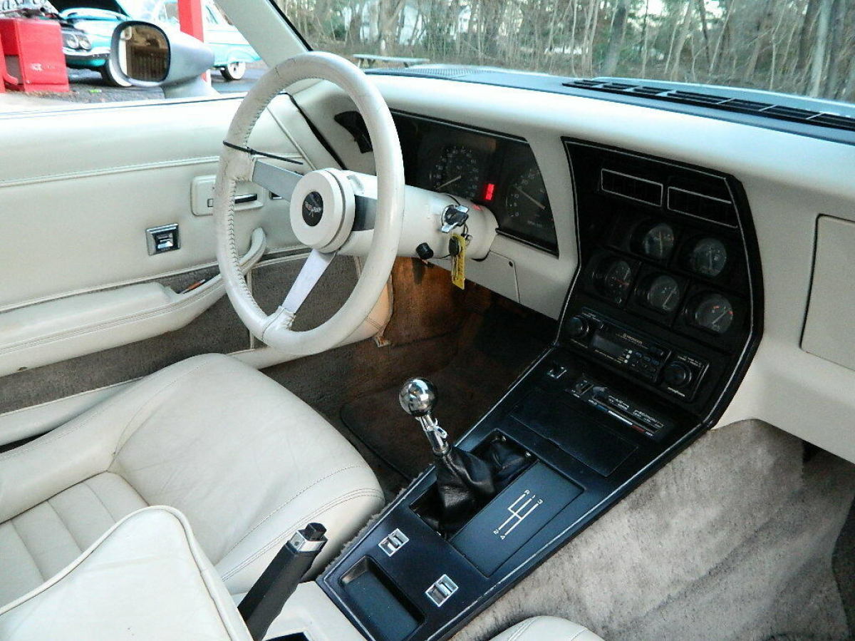 1979 Chevrolet Corvette L82 - photo 11