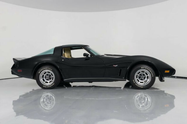 1979 Chevrolet Corvette Numbers Matching L82 - photo 9