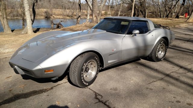 1979 Chevrolet Corvette T-Tops 90k miles rebuilt motor, trans and new interior! 1979 Chevrolet Corvette T-Top convertible