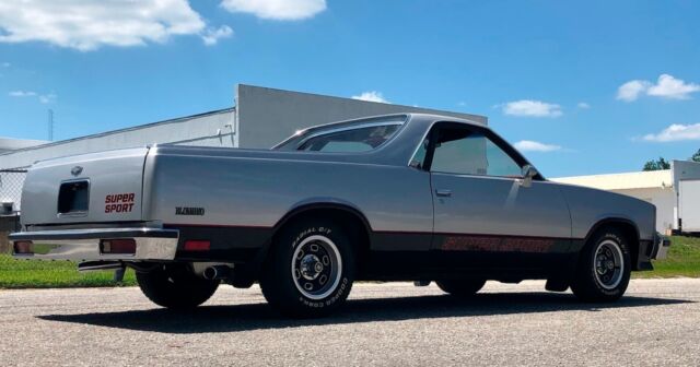 1979 Chevrolet El Camino -RARE 4 SPEED- - photo 2