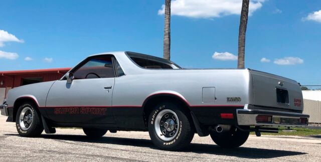 1979 Chevrolet El Camino -RARE 4 SPEED- - photo 3