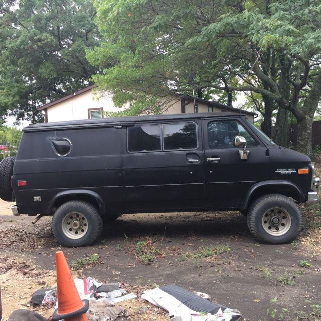 1979 Chevrolet G30 Van - photo 3