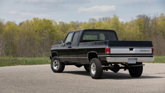 1979 Chevrolet C/K Pickup 3500 3+3 - photo 2