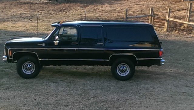 1979 Chevrolet Suburban Silverado - photo 2