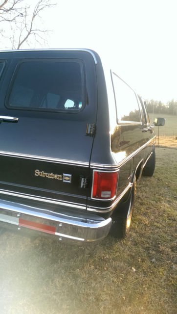 1979 Chevrolet Suburban Silverado - photo 9