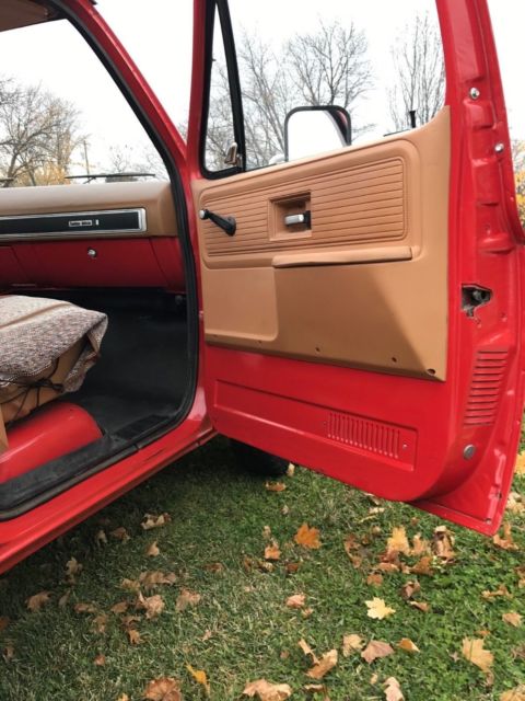 1979 Chevrolet C-10 Custom - photo 9
