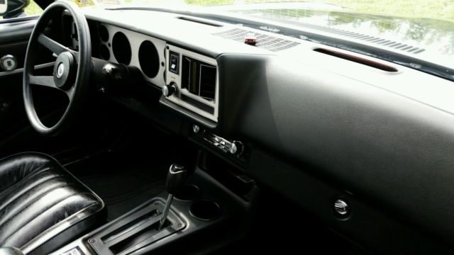 1979 Chevrolet Camaro Rally Sport - photo 12