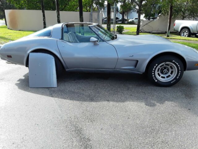 1979 Chevrolet Corvette - photo 3