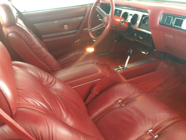 1979 Chrysler 300 Series - photo 8