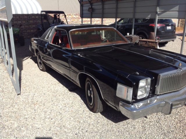 1979 Chrysler Cordoba 2 DOOR COUPE - photo 2