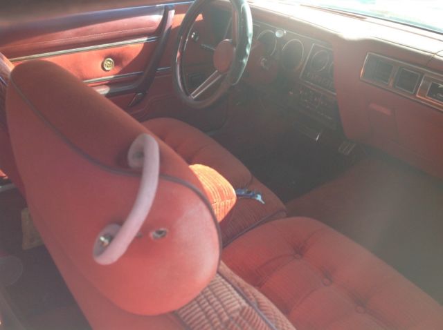 1979 Chrysler Cordoba 2 DOOR COUPE - photo 6