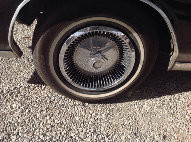 1979 Chrysler Cordoba 2 DOOR COUPE - photo 9