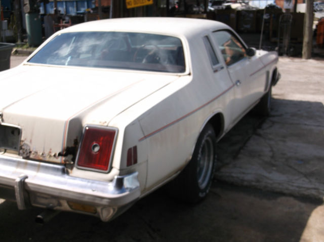 1979 Chrysler Cordoba 300 Hardtop 2-Door - photo 7