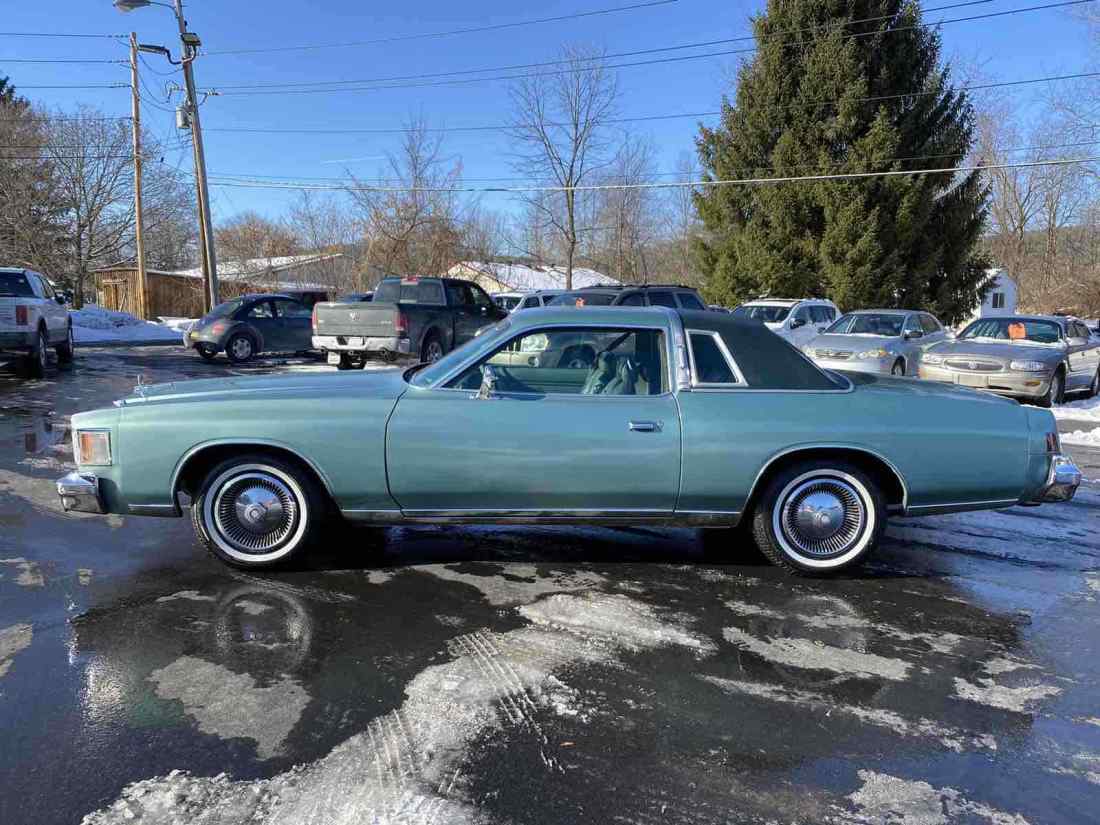 1979 Chrysler Cordoba 5.9 - photo 2