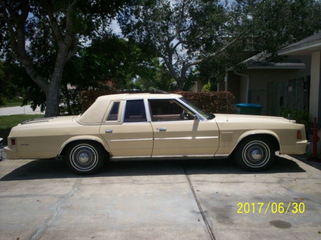 1979 Chrysler Fifth Avenue New Yorker 1979 Chrysler New Yorker