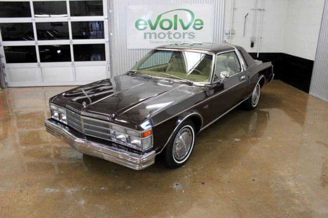 1979 Chrysler LeBaron Medallion - photo 2