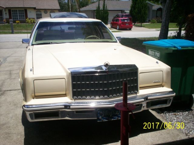 1979 Chrysler New Yorker 5th Avenue - photo 3