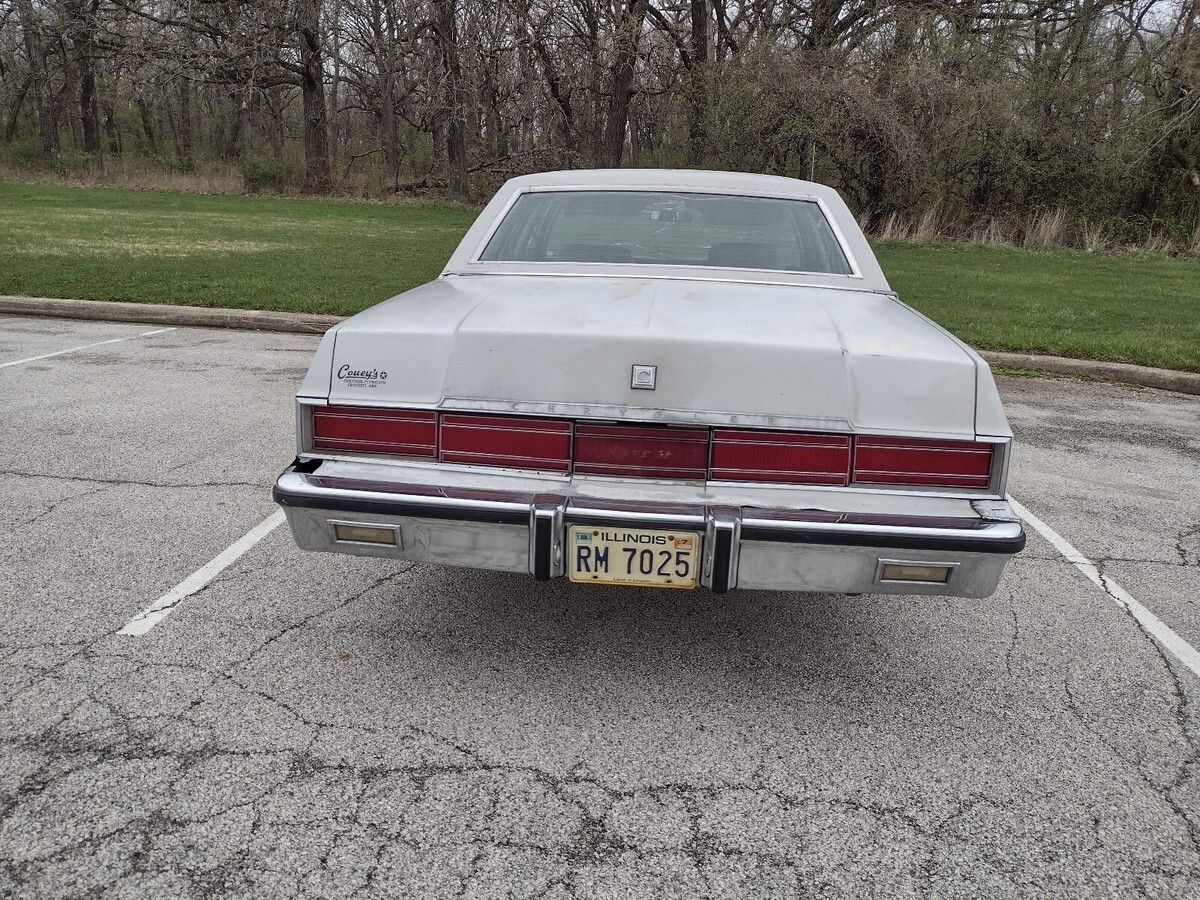 1979 Chrysler New Yorker - photo 3