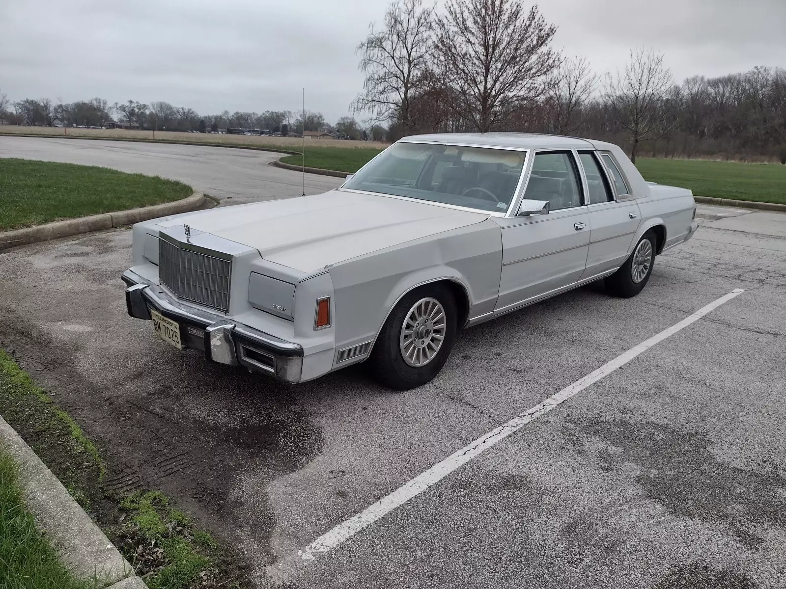 1979 Chrysler New Yorker 4 Door - photo 3
