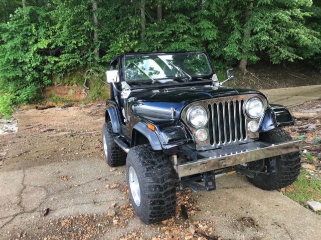 1979 CJ 5, 304 V-8, 3 speed, Black 1979 Jeep CJ Renegade