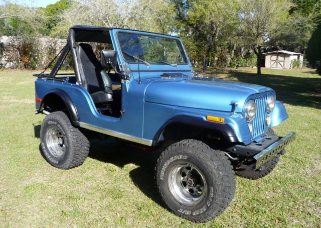 1979 CJ5 Jeep with original AMC 304 V8 engine 1979 Jeep CJ CJ5