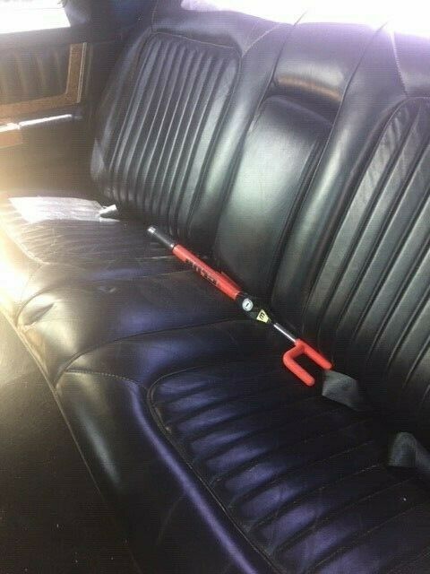 1979 Cadillac DeVille half vinyl top - photo 4