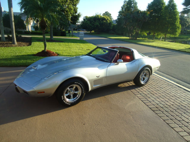 1979 Chevrolet Corvette - photo 2