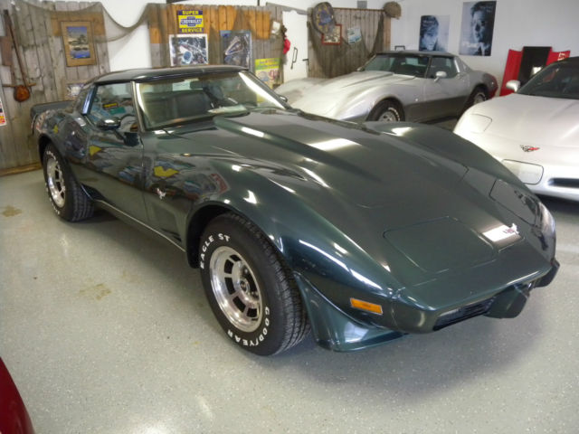 1979 Chevrolet Corvette - photo 2