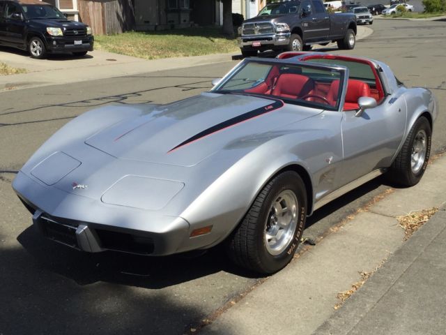 1979 CORVETTE L82 4 SPEED LIKE NEW CONDITION LOW MILES CALIFORNIA CORVETTE 1979 Chevrolet Corvette