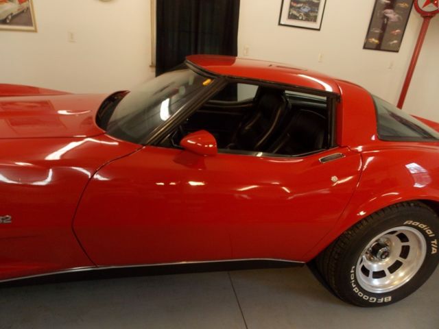 1979 Chevrolet Corvette COUPE - photo 3