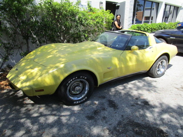 1979 corvette orig, #'s matching, 62k miles, $1 RESERVE, orig. yellow car 1979 Chevrolet Corvette