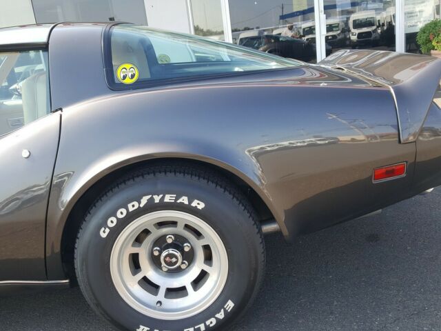 1979 Chevrolet Corvette - photo 4